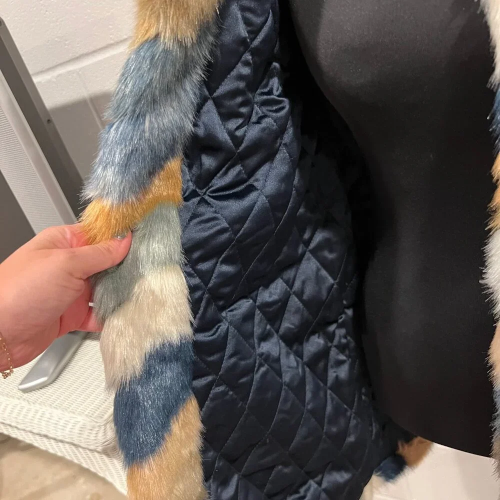 *SOLD* Forever21 Small Brown Jacket – Faux Fur Trendy Outerwear - Picture 3 of 8